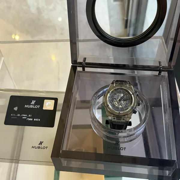 Hublot