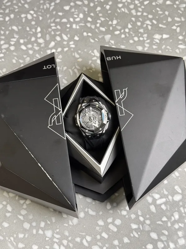 Hublot